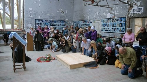 backdrop A Prayer for Beslan