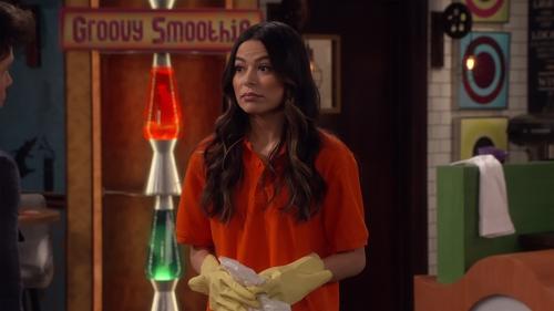 Escena del episodio 3 de la temporada 3 de la serie iCarly