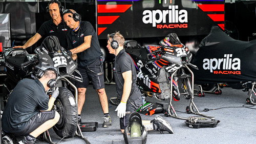 Paddock Abierto Backdrop Blur