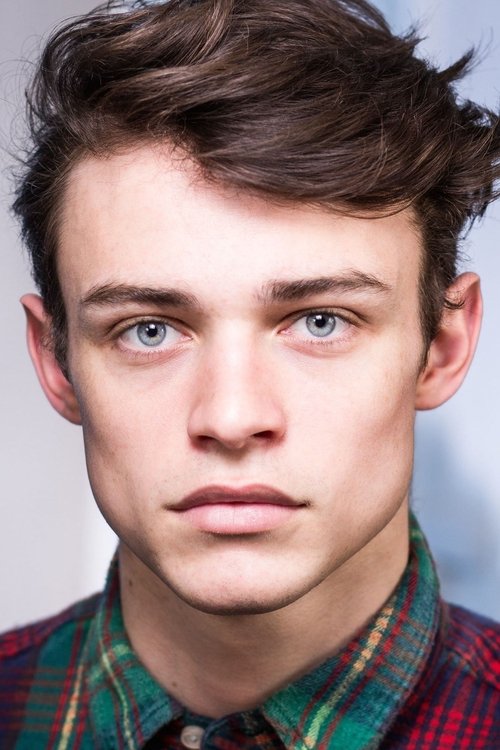 Kép: Thomas Doherty színész profilképe