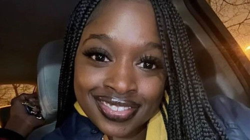 Sade Robinson and the Secret Beach