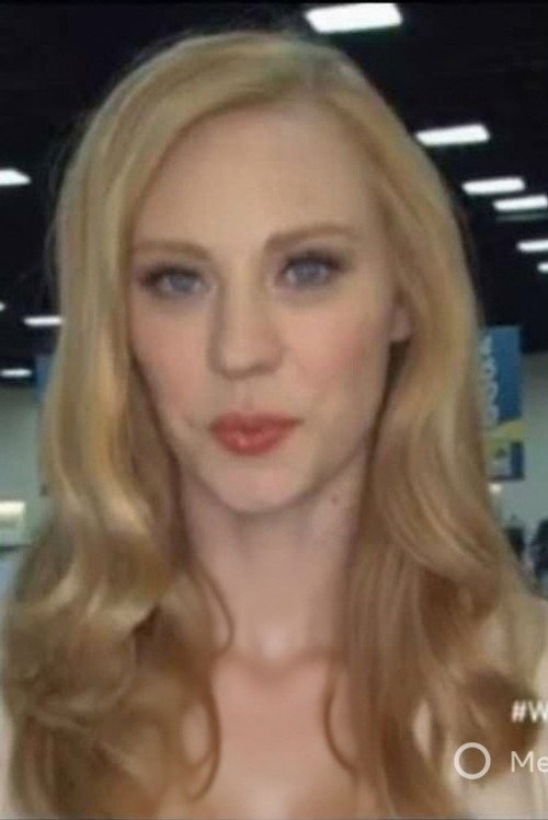 Kép: Deborah Ann Woll színész profilképe