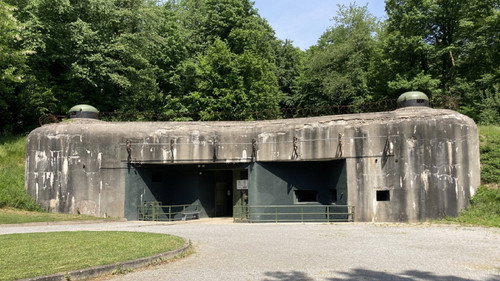 Les secrets de la ligne Maginot Backdrop Blur