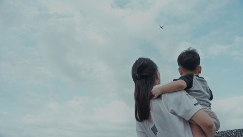 飛機飛過的時候 — Fundos 1