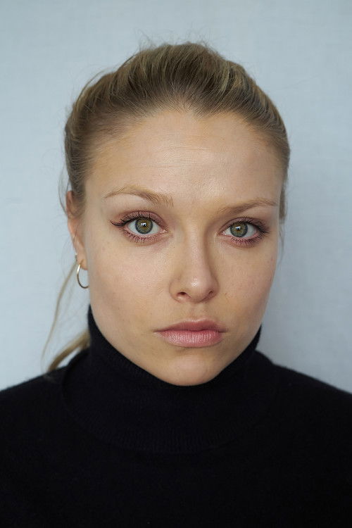 Kép: Tiril Eeg-Henriksen színész profilképe