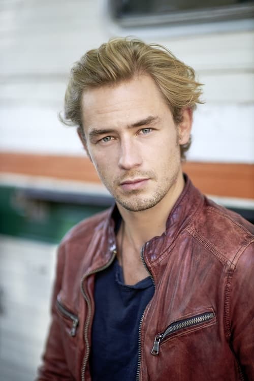 Kép: Niklas Löffler színész profilképe