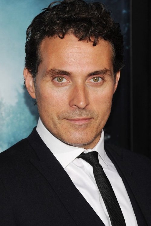 Kép: Rufus Sewell színész profilképe