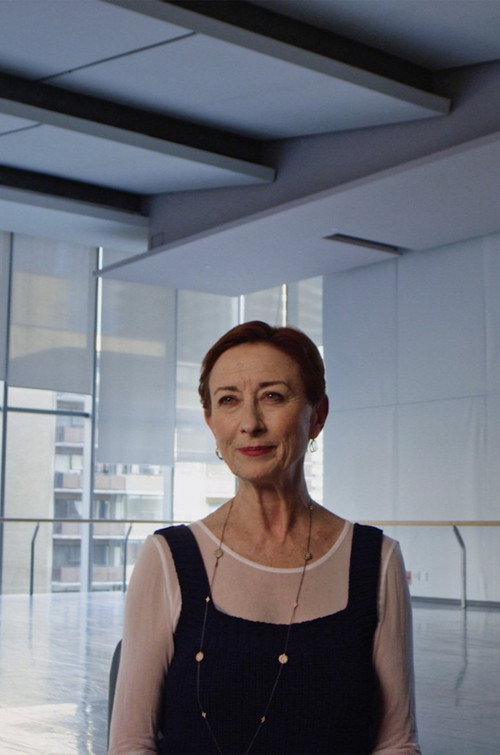 Mavis Staines: Sharing Dance