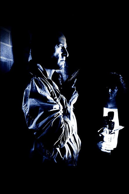 Escena 6 de Edge of Darkness