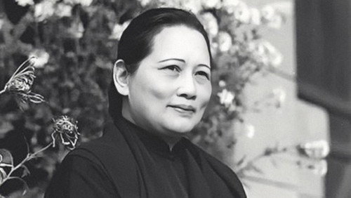 Soong Ching-Ling, the National Treasure