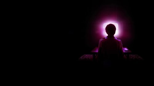 I Saw the TV Glow Screenshot
