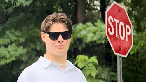 WHEN MY SKULL HITS CONCRETE WHEN MY SKULL HITS CONCRETE
