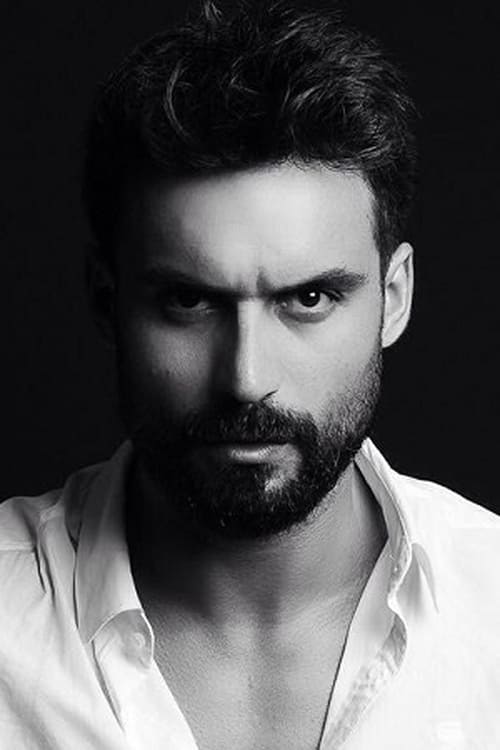 Kép: Ali Ersan Duru színész profilképe