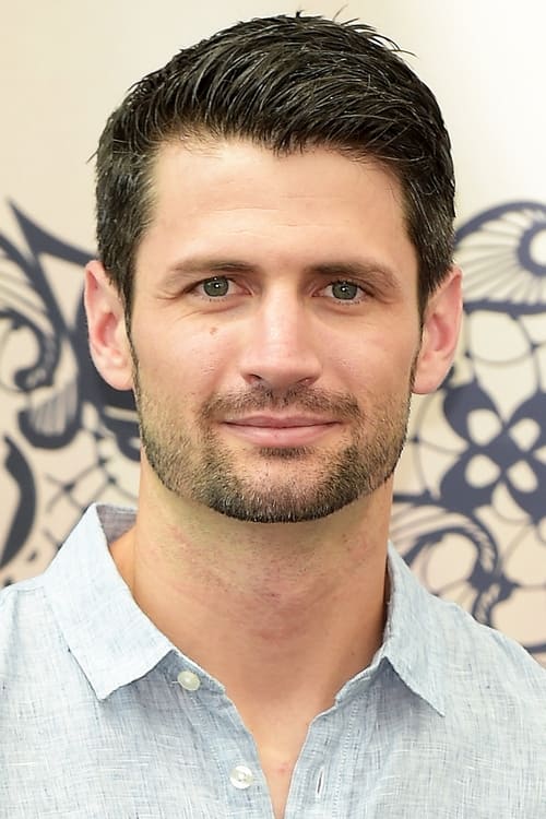 Kép: James Lafferty színész profilképe