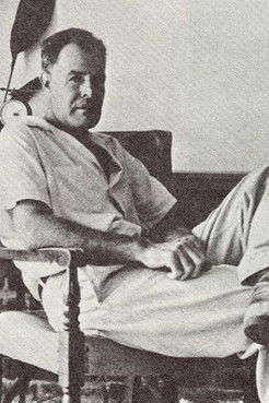 Oliver Drake interpretando a Slim