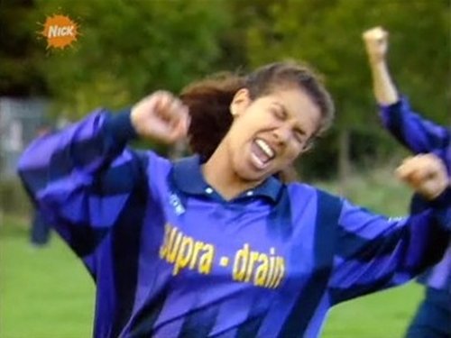 Escena del episodio 1 de la temporada 3 de la serie Renford Rejects