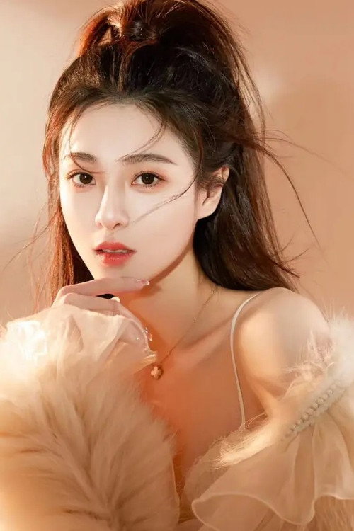 Lesley Lin photo 2