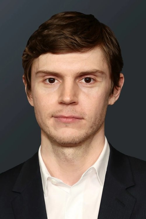 Kép: Evan Peters színész profilképe