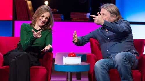 Escena del episodio 26 de la temporada 2 de la serie Richard Osman's House of Games