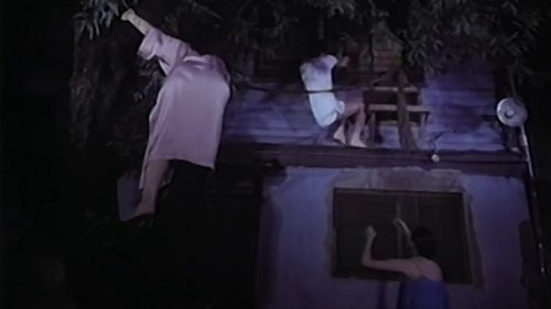 May Daga sa Labas ng Lungga