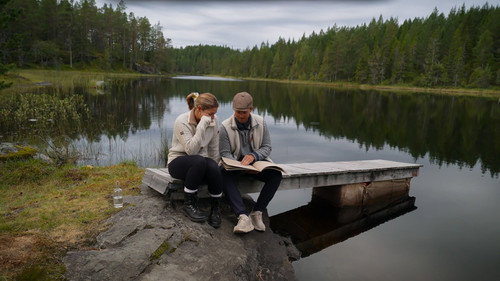 Episode 11 still