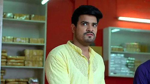 Bittu and Pappu Turn against Each Other