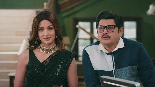 Vibhuti Pushes Angoori