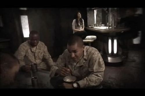Escena del episodio 30 de la temporada 0 de la serie Stargate Universe