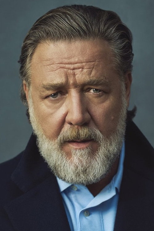 Russell Crowe photo 8