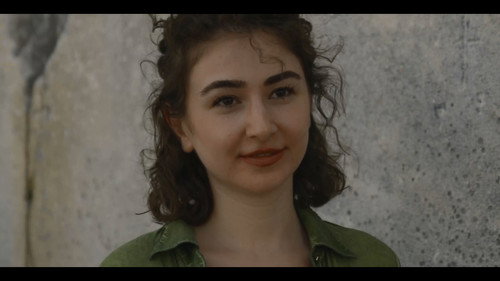 Bir Yazdan Hatıralar Backdrop Blur