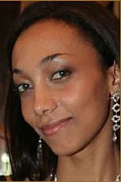 Nicole Mouniushuli photo 2