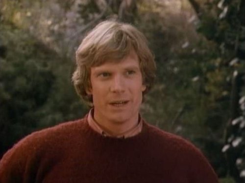 Escena del episodio 19 de la temporada 2 de la serie Falcon Crest