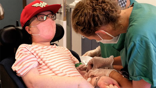 Bis auf die Knochen - Leben mit FOP