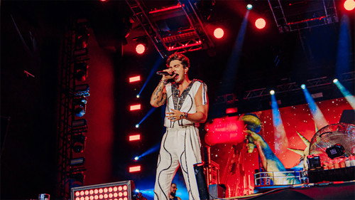 Luan Santana: Luan City Festival · Rio de Janeiro Backdrop Blur