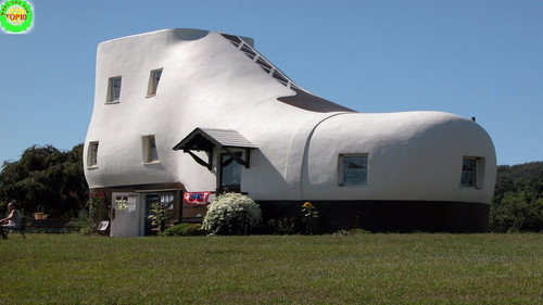 World's Weirdest Homes still