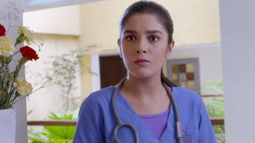 An Emergency For Dr Roshni!