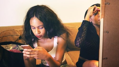 Swiped: Hooking Up in the Digital Age image 6