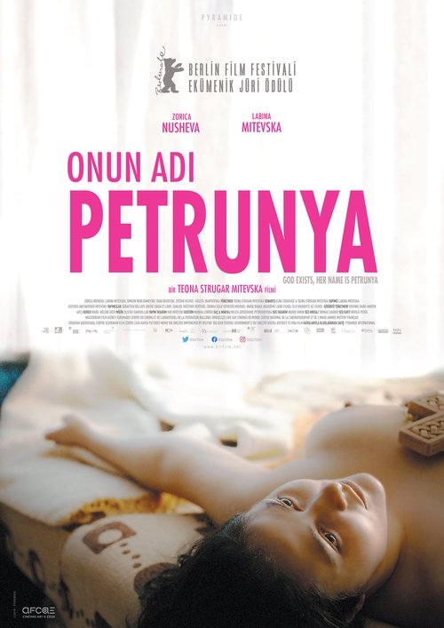 Onun Adı Petrunya ( Господ постои, името ѝ е Петрунија )