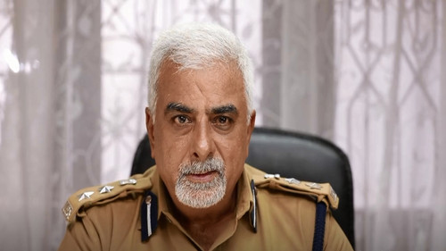 Sandhya, Saravanan Get Praised