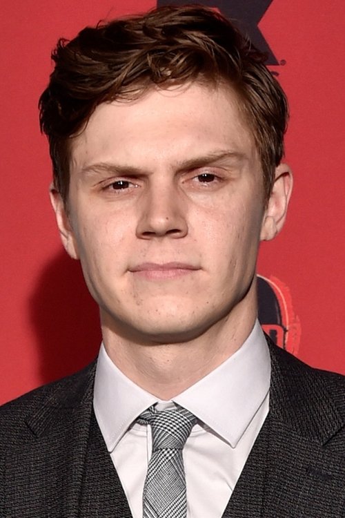 Kép: Evan Peters színész profilképe