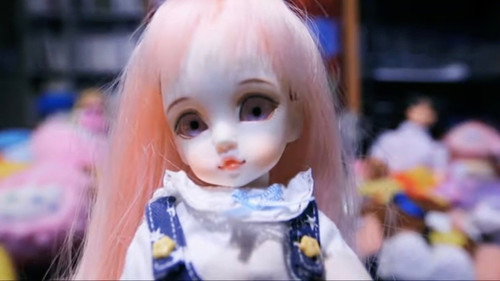 Sussie and the Dollhouse still
