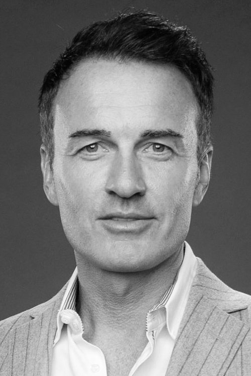 Kép: Julian McMahon színész profilképe