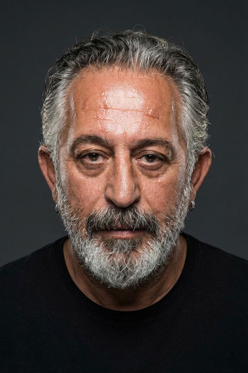 Kép: Cem Yılmaz színész profilképe