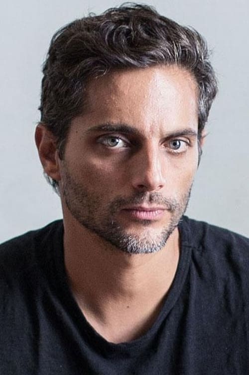 Kép: Joaquín Furriel színész profilképe
