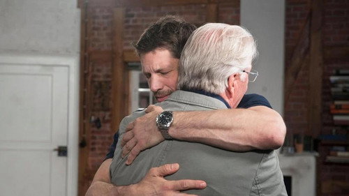 Episode 2252 still