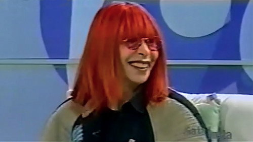 Morte Katharine Hepburn / Futebol Feminino / Desemprego / Fashion Week