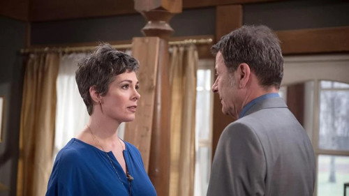 Episode 2206 still
