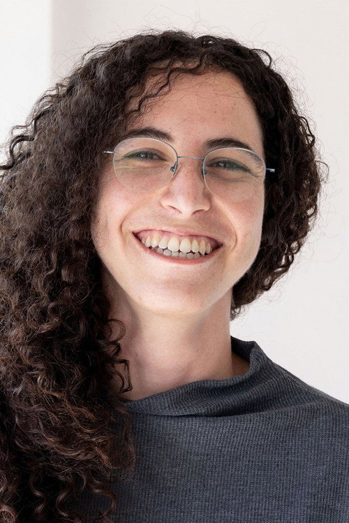 Gaia Broude