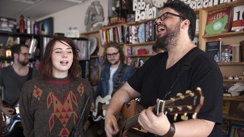 Poster della serie NPR Tiny Desk Concerts