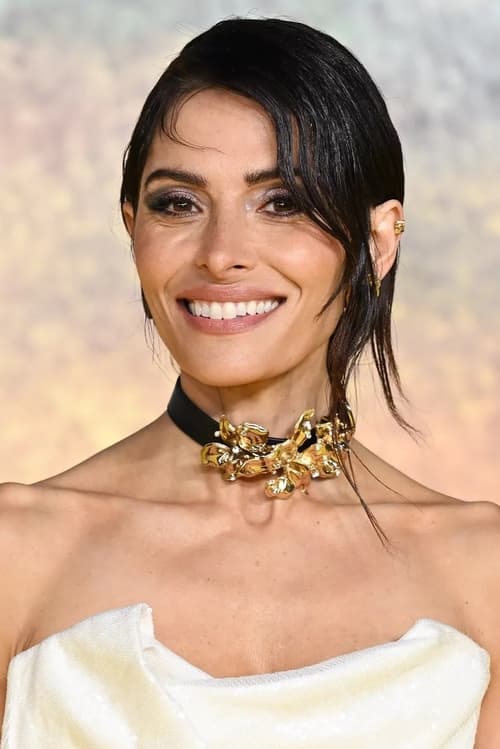 Kép: Sarah Shahi színész profilképe